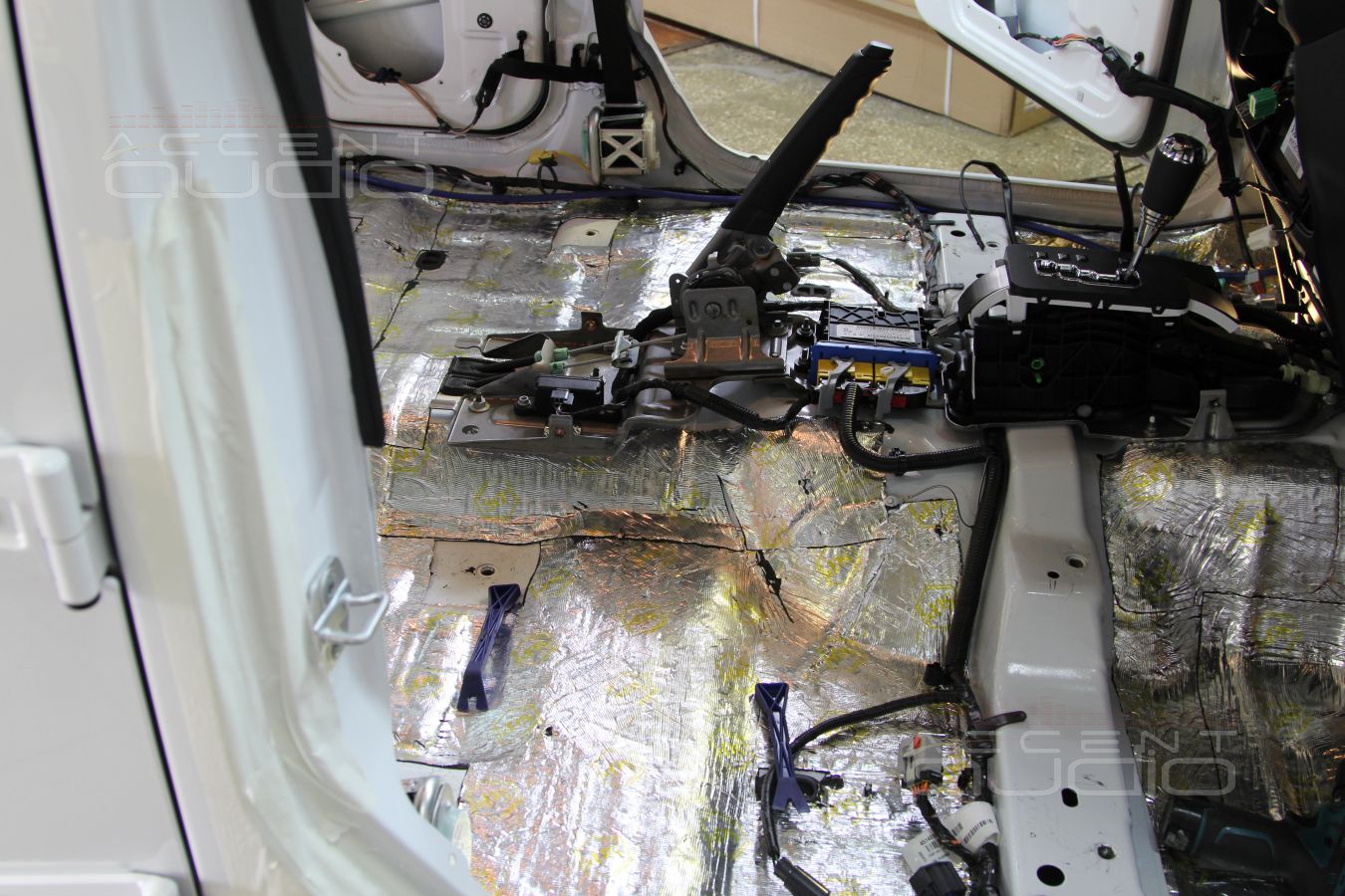 Шумоизоляция Jeep Wrangler