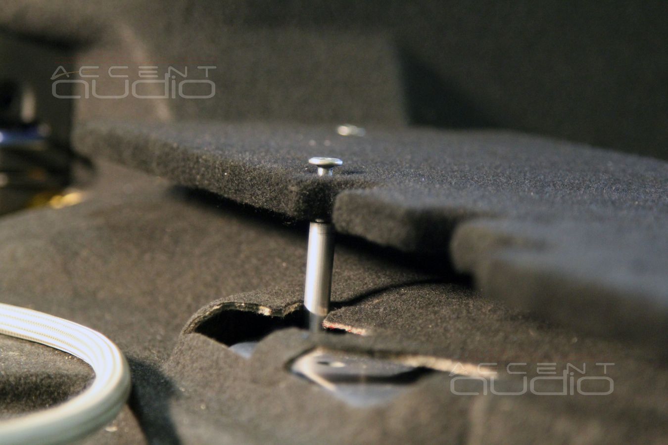 Решение: установка усилителей E.O.S и Eton в Skoda Kodiaq – так правильно !