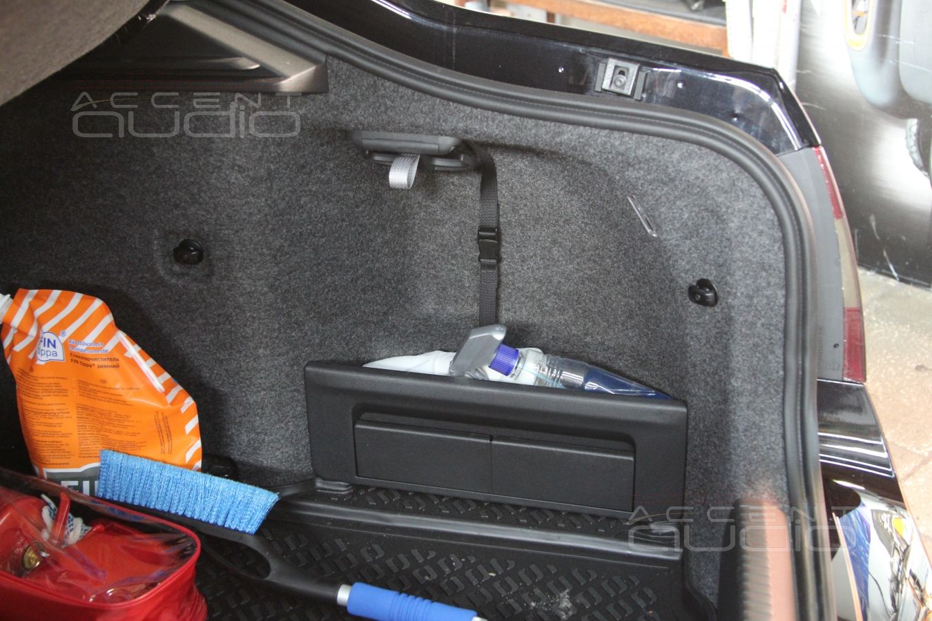 Установка усилителей и процессора в Skoda Octavia 3