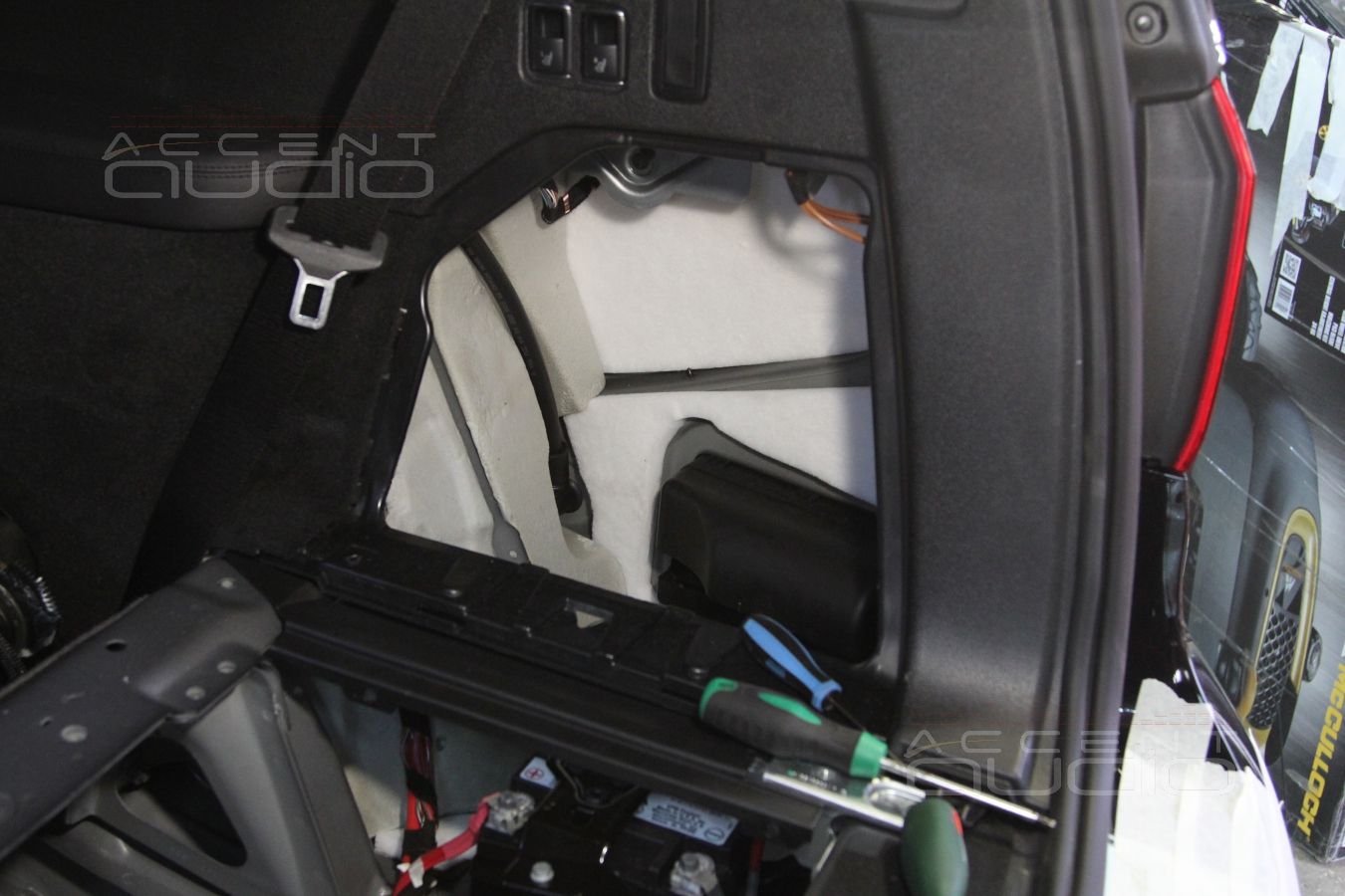 Mercedes GL 63 AMG: сделайте, чтобы звучало достойно