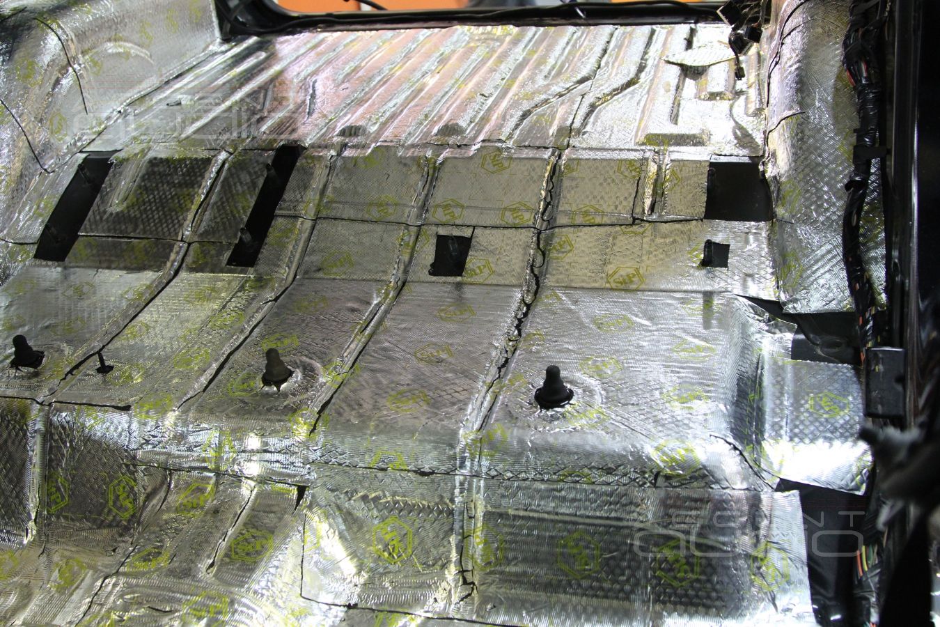 Hummer H3: система вооружения от MDLab