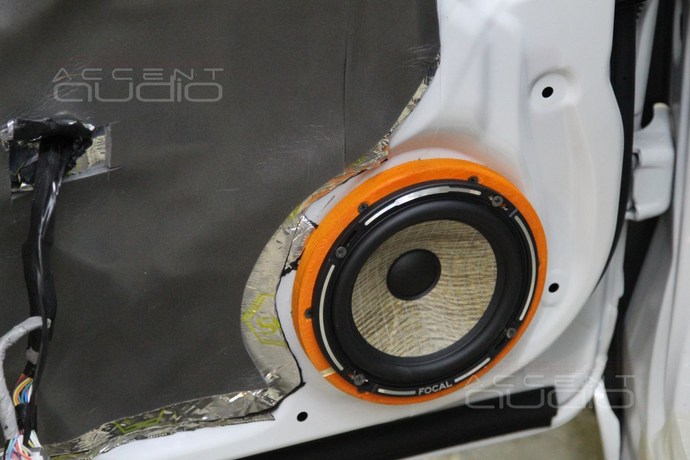 Установка акустики в Honda Accord 9