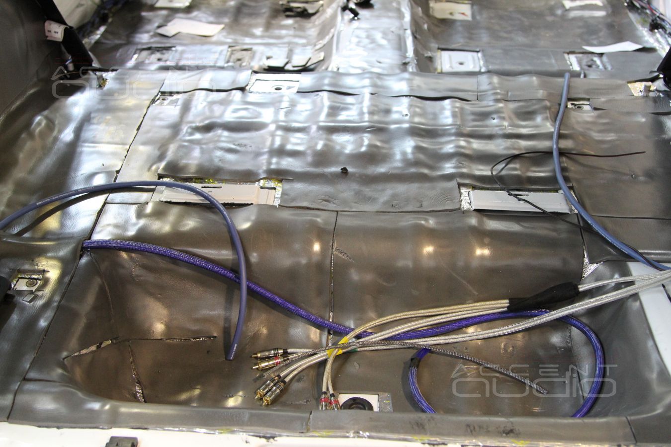 Шумоизоляция Jeep Wrangler