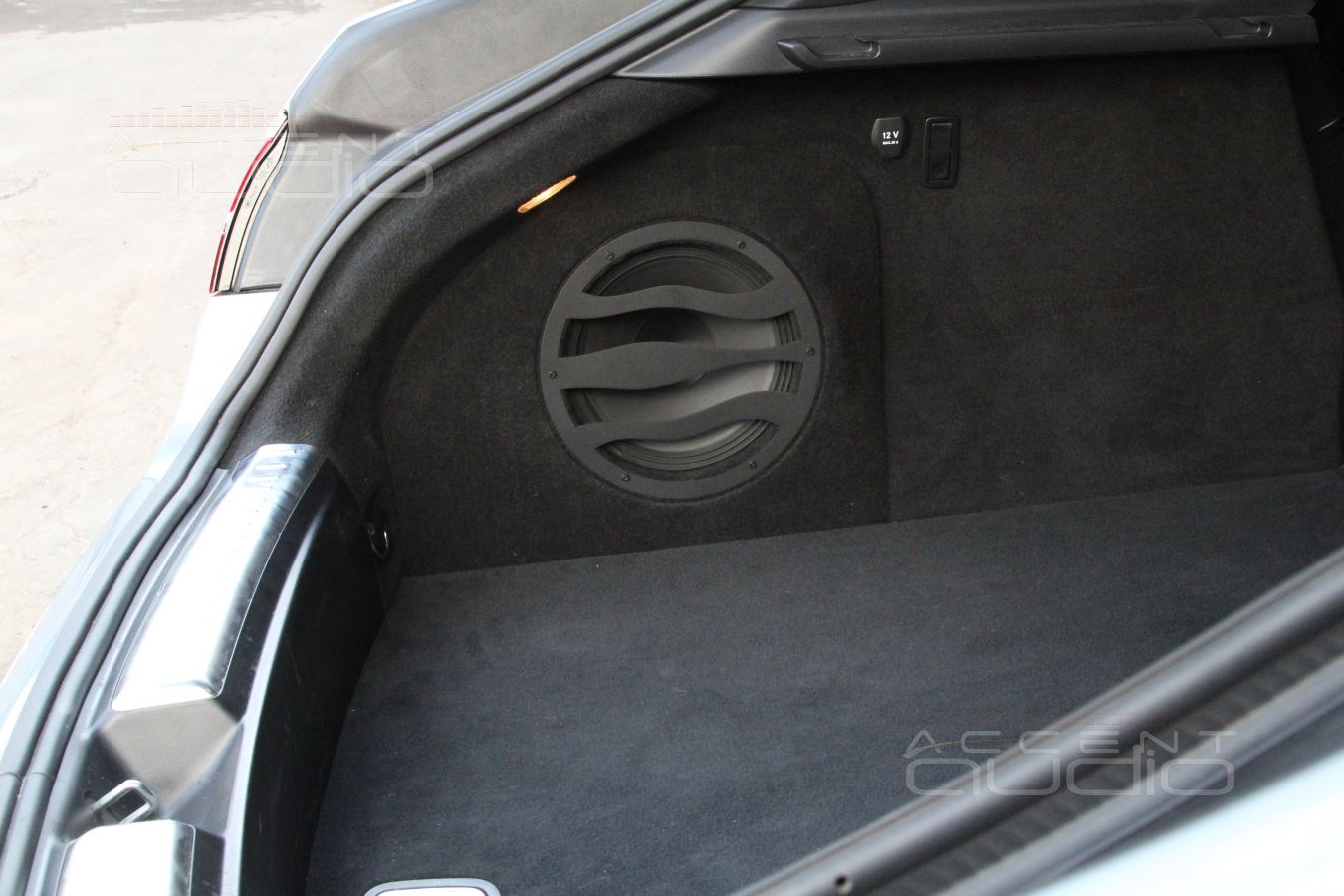 Сабвуфер стелс в Mercedes-Benz GLE Coupe