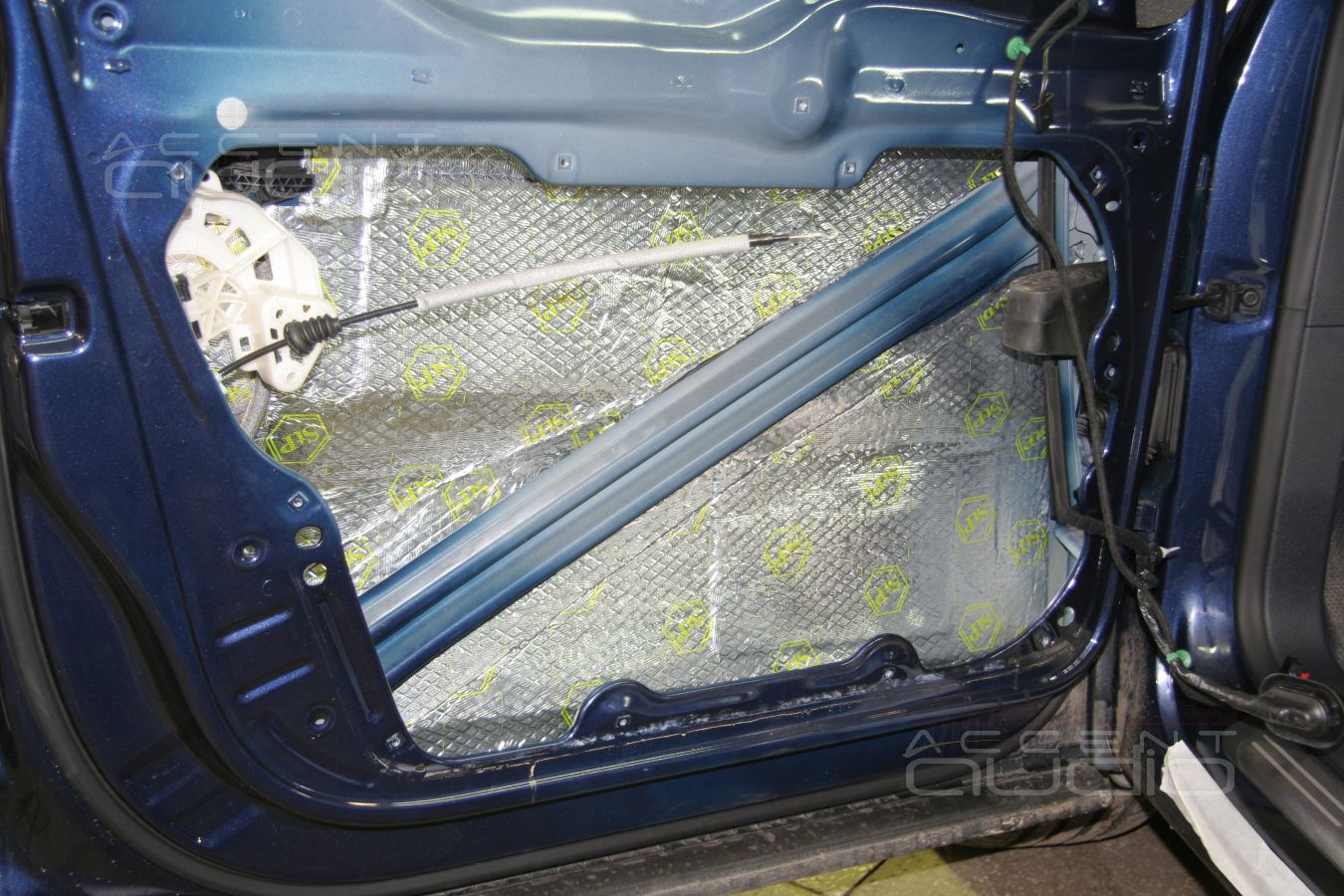 Полная шумоизоляция Volkswagen Tiguan