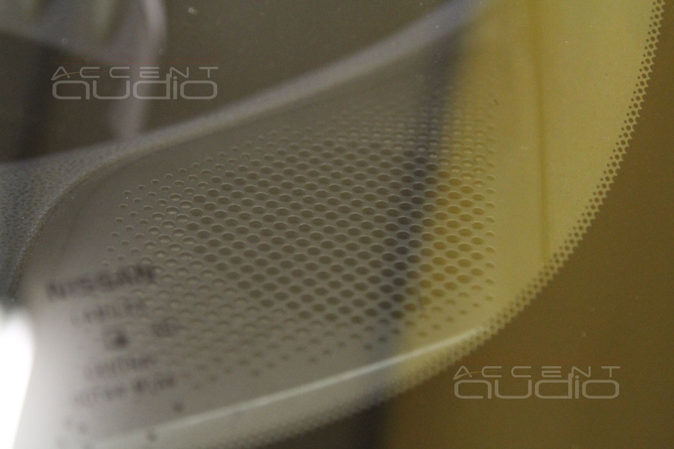 Установка фронтальной акустики – твитеры E.O.S ET-280