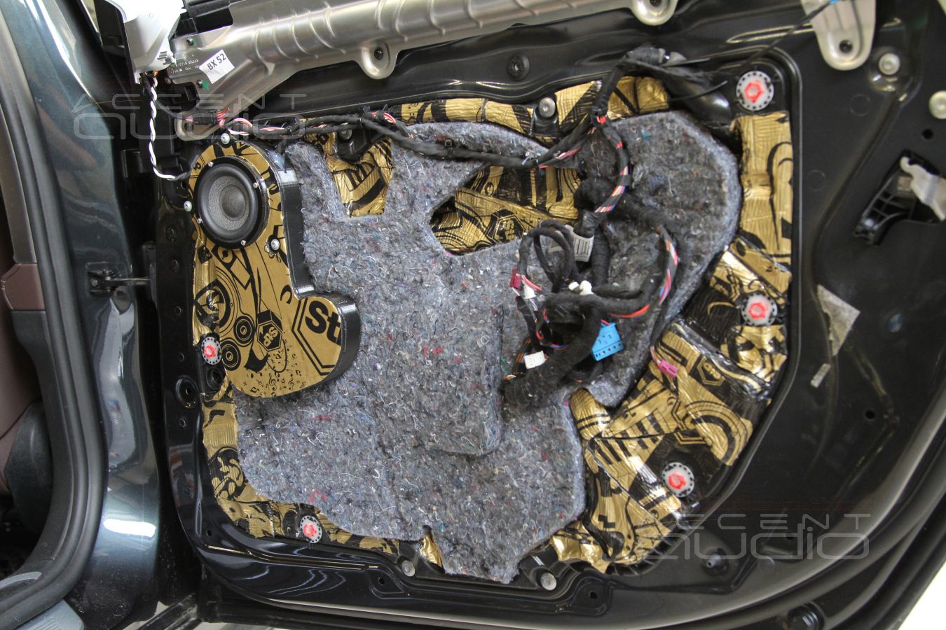 3D печать: правильная установка среднечастотных Brax ML3 в задние двери BMW 730 LD