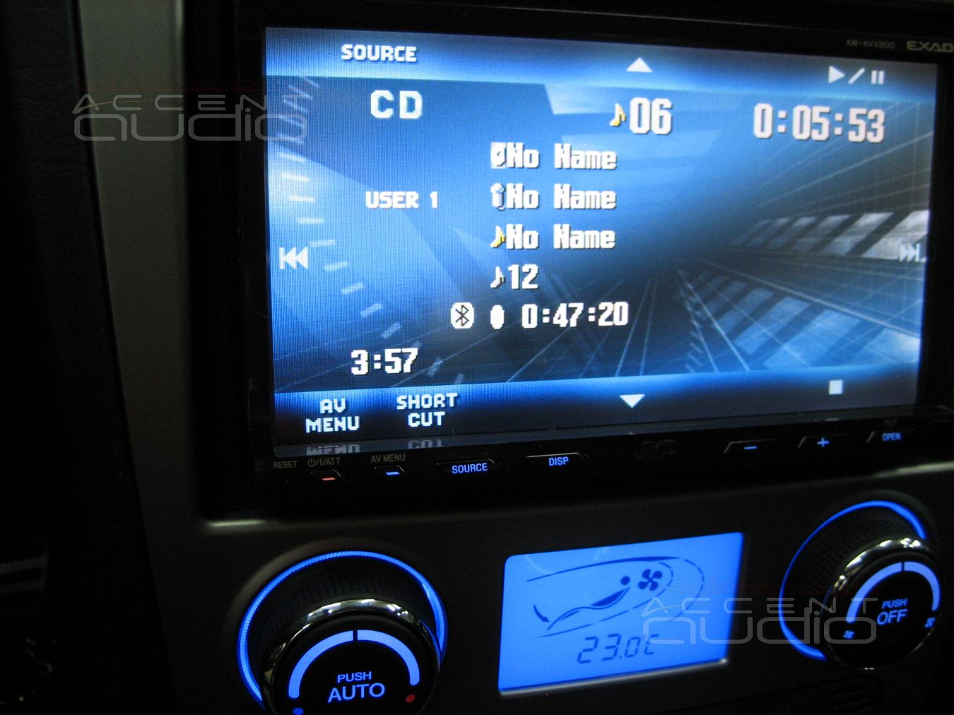 AV-центр+камера заднего вида в Hyundai Coupe NEW