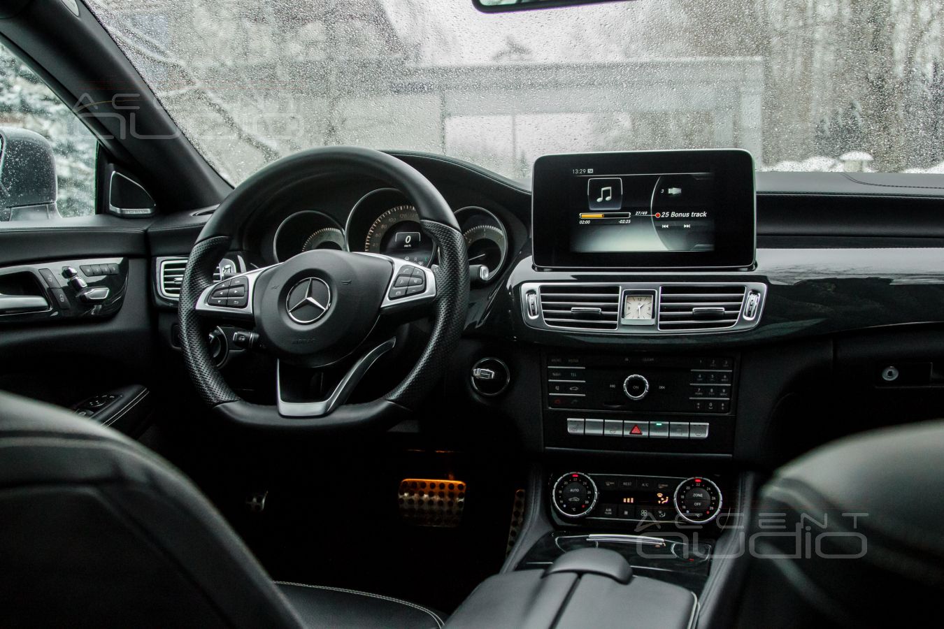 Новая, бюджетная аудиосистема в Mercedes-Benz CLS, как она звучит ?