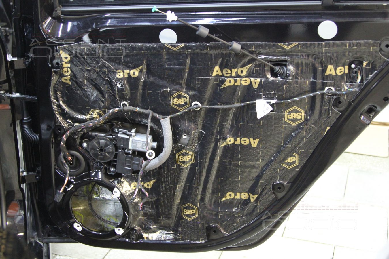 Skoda Octavia 3: качество звука + штатная магнитола