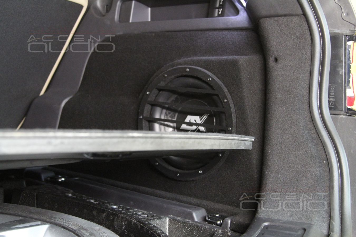 Выбор компонентов аудиосистемы в LandRover Discovery Sport