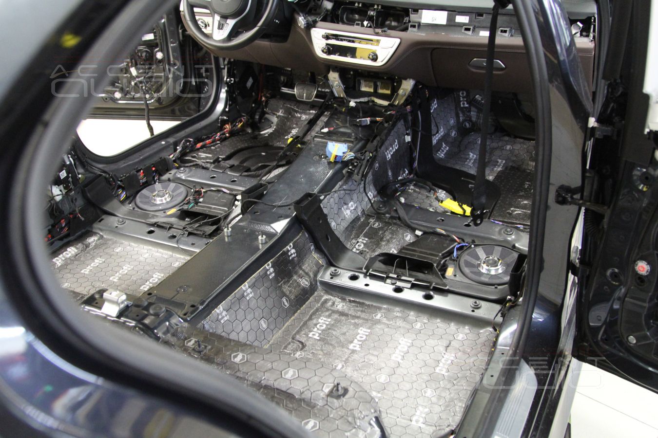 Несколько слов о шумоизоляции BMW 730LD