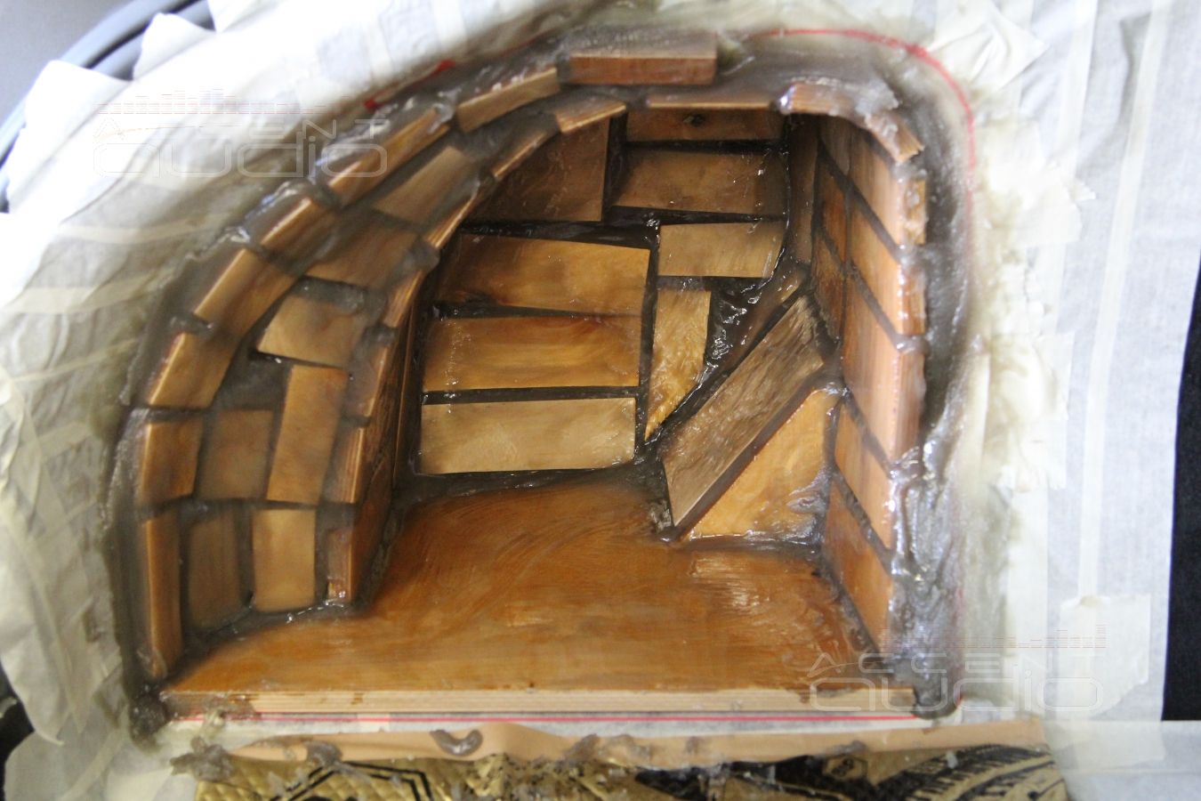 Сабвуфер стелс в Mercedes-Benz GLE Coupe