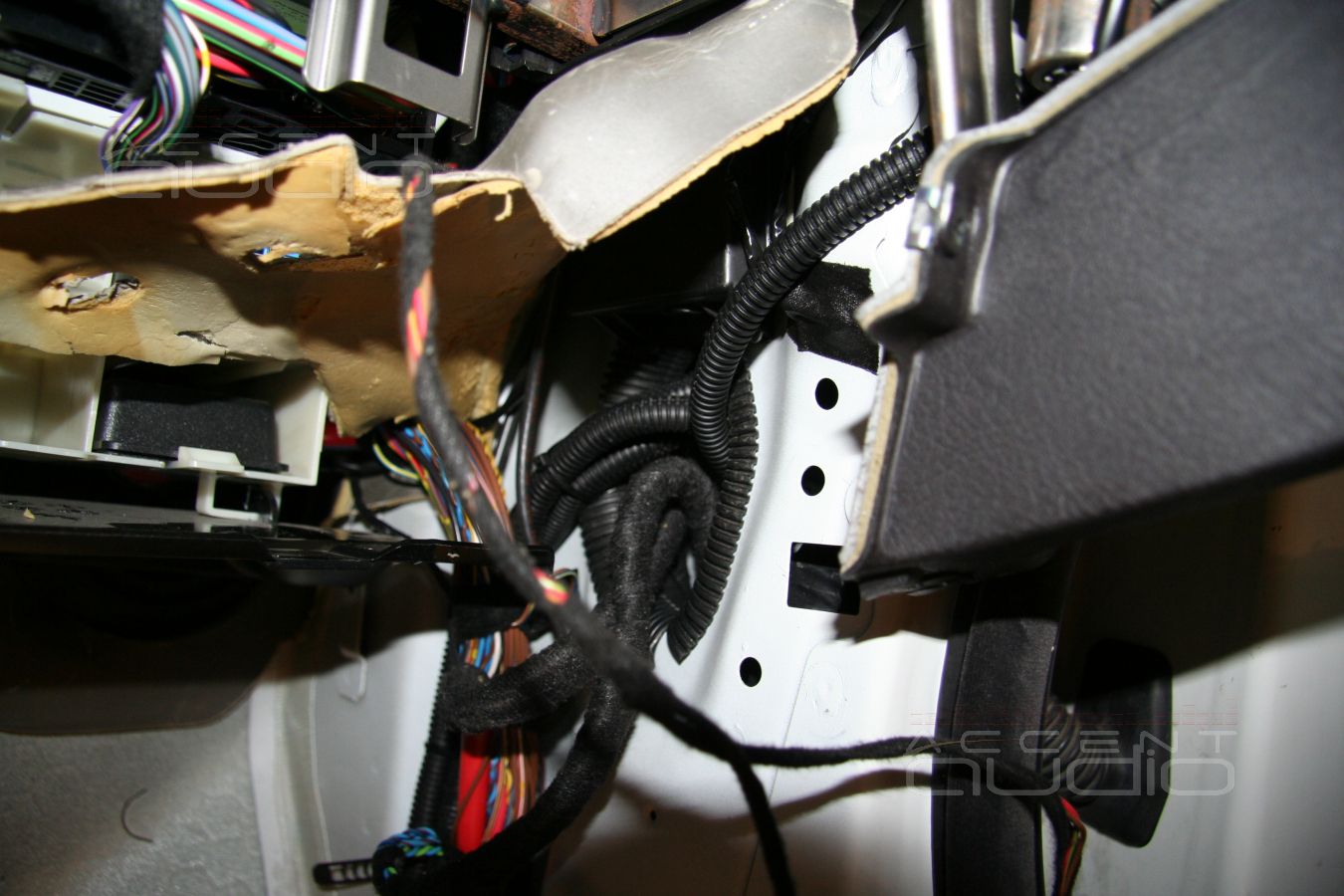 Кладем соревновательную проводку: BMW M3