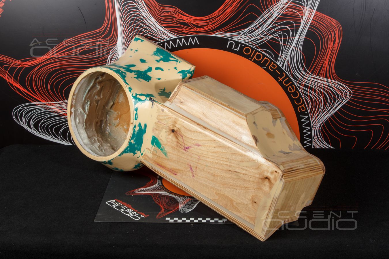 Сабвуфер-стелс для Gelandewagen – каким он должен быть, чтобы играть и выглядеть