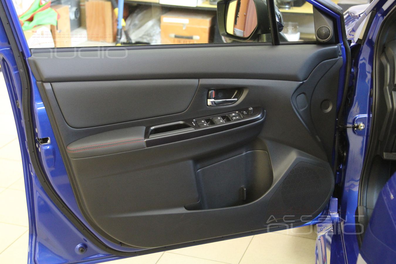 Куда установить твитеры в Subaru WRX ?