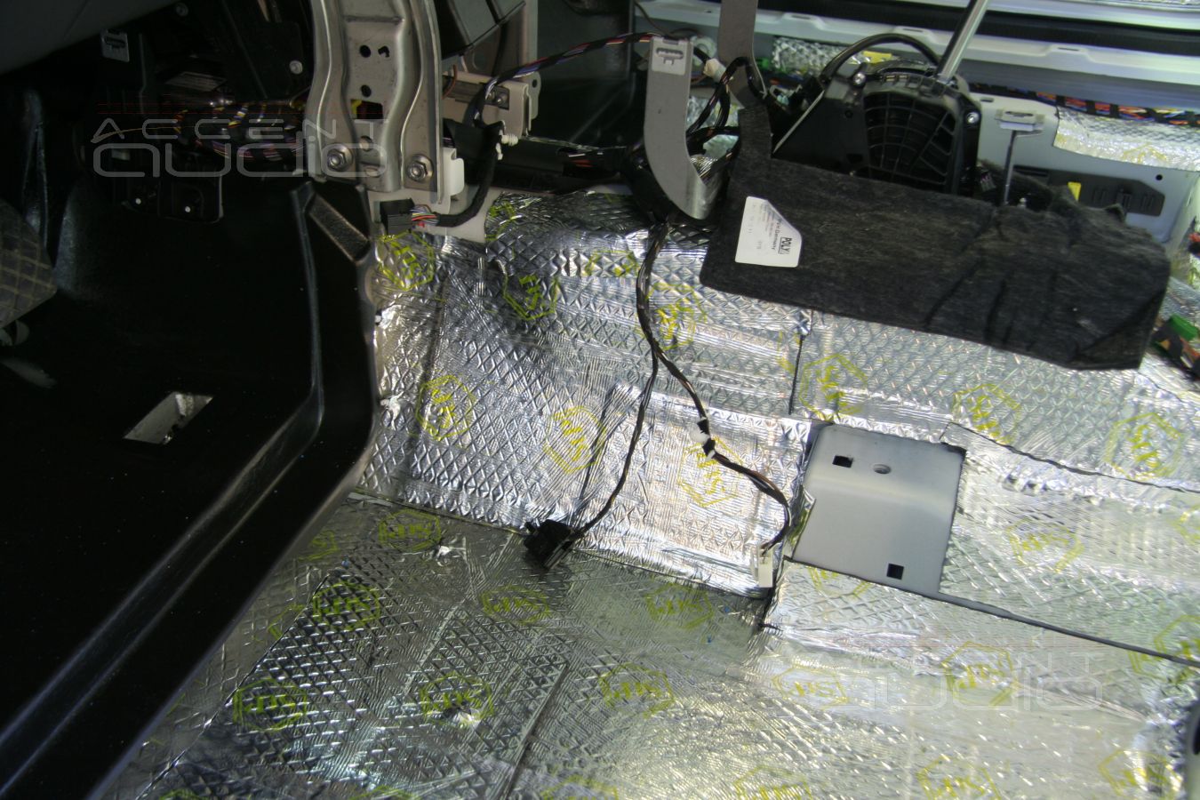 Полная шумоизоляция Volkswagen Tiguan