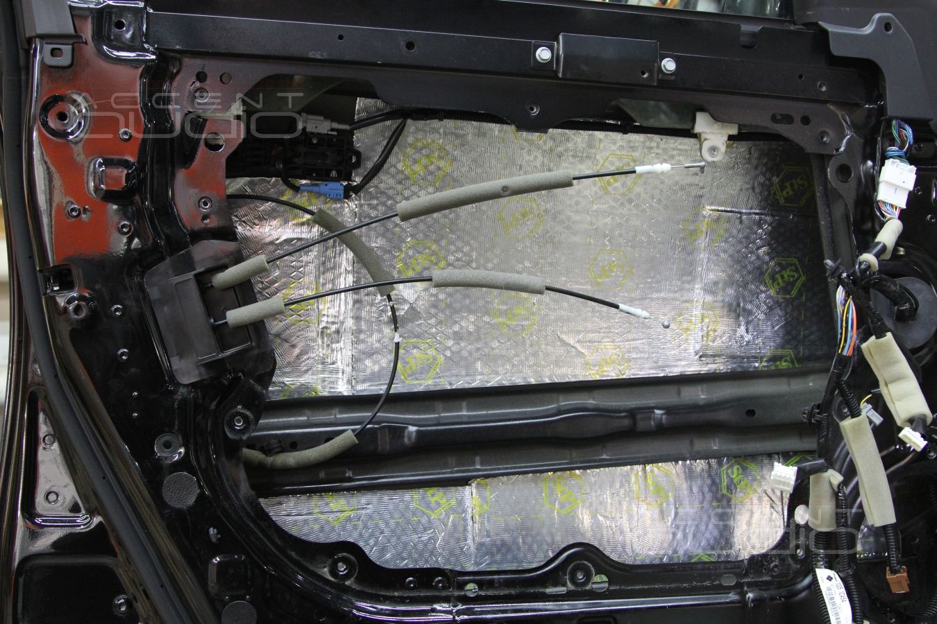 Шумоизоляция Infiniti FX35