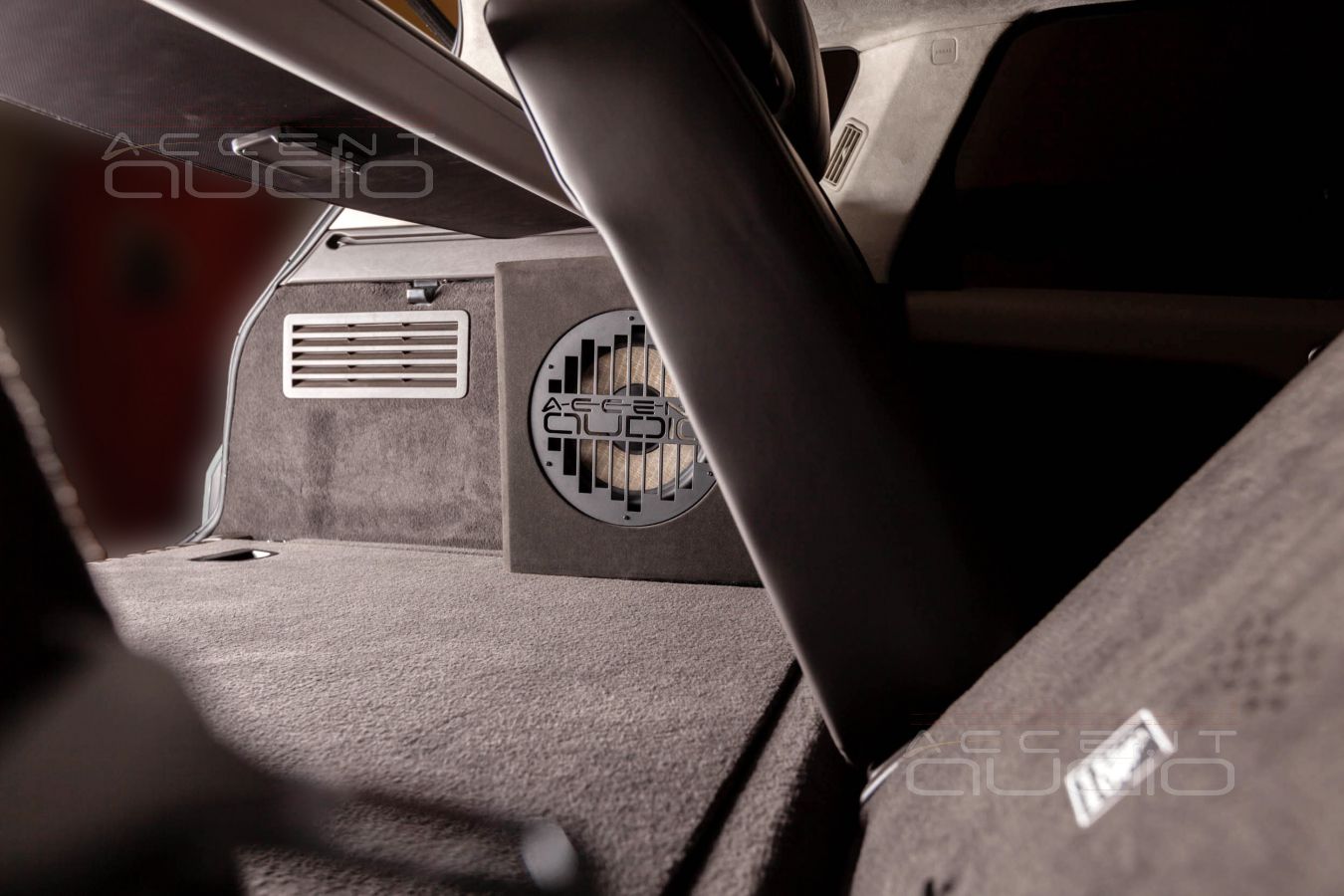 Оригинальный съемный сабвуфер для нового Range Rover Sport по проекту заказчика