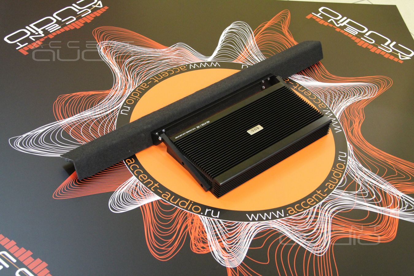 Установка усилителя E.O.S AE-4100.1 SE