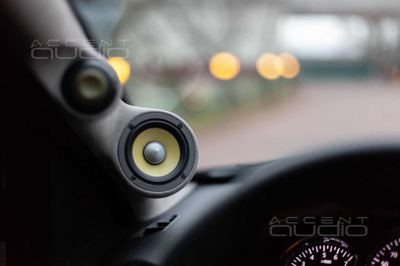 Подиумы для СЧ-ВЧ Focal KX в Renault Duster