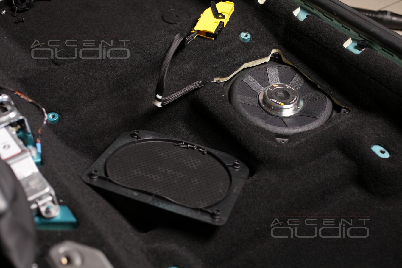 Точные Eton B 195 Neo против заводских Harman\Kardon в Mini Cooper S