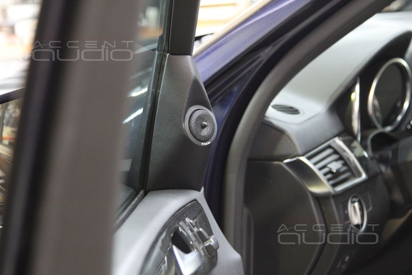 Установка акустики Focal FX в Mercedes-Benz GL