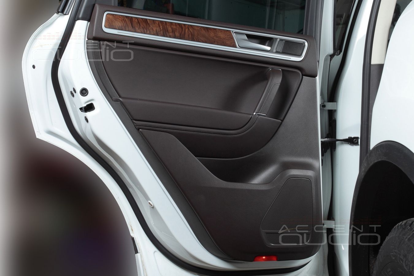 Система класса Hi-End в Volkswagen Touareg NF