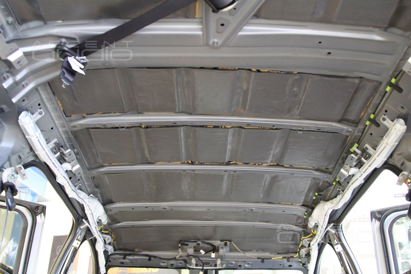 Про тепло-шумоизолирующий слой STP Сплен 300.