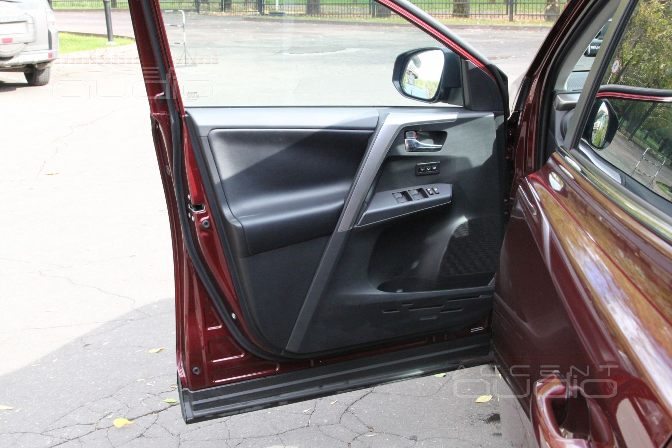 3D печать, установка фронтальной акустики и аудиоподготовка передних дверей Toyota Rav4 1. Виброизол