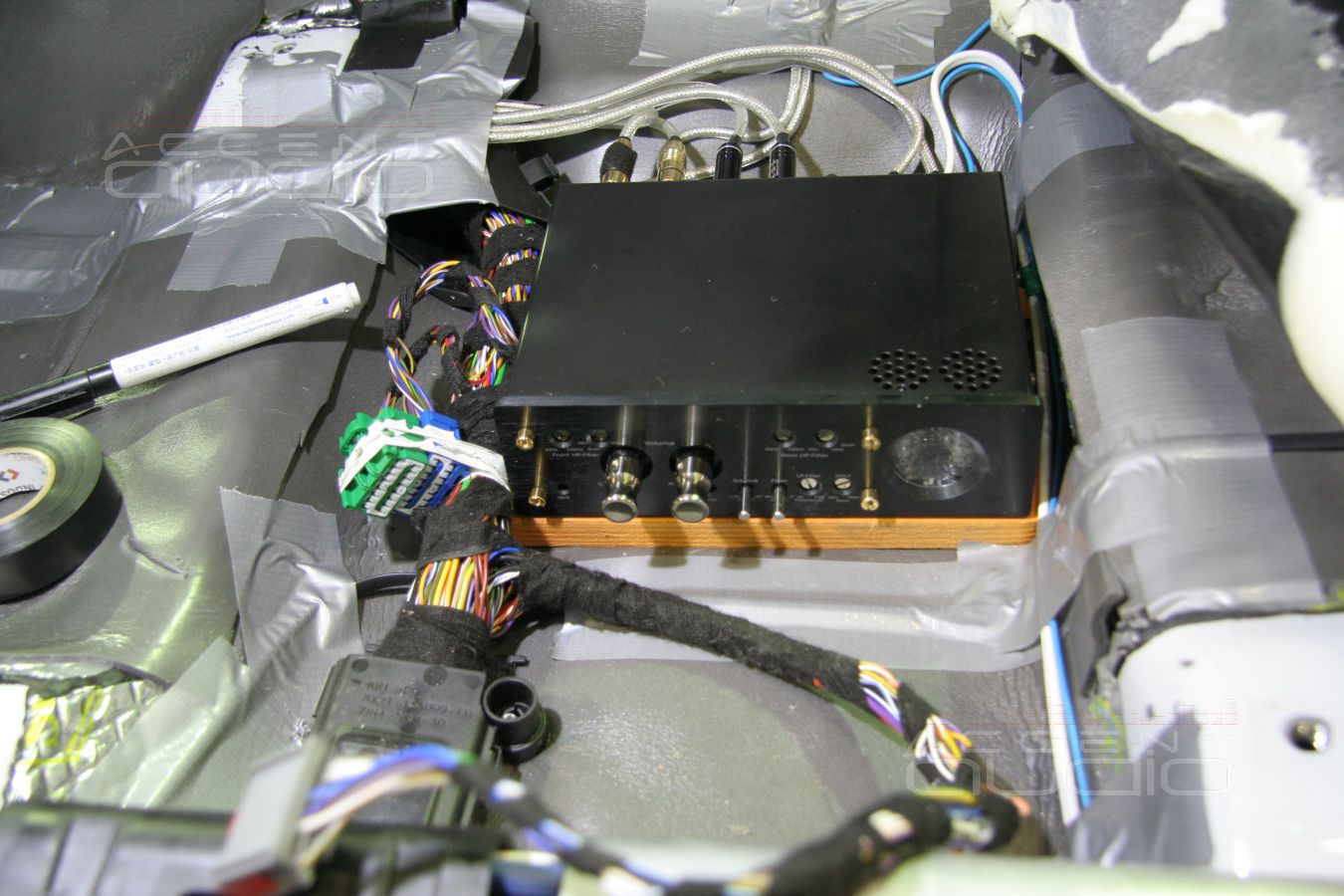 Модернизация аудиосистемы в Jaguar XF