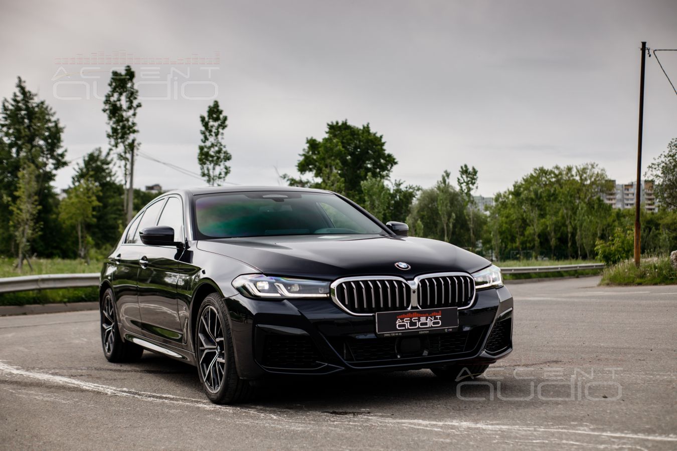 Как работает и звучит премиальная аудиосистема в новом BMW 5 серии