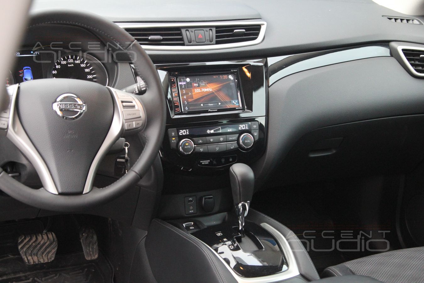 Pioneer отлично смотрится в Nissan Qashqai 2015