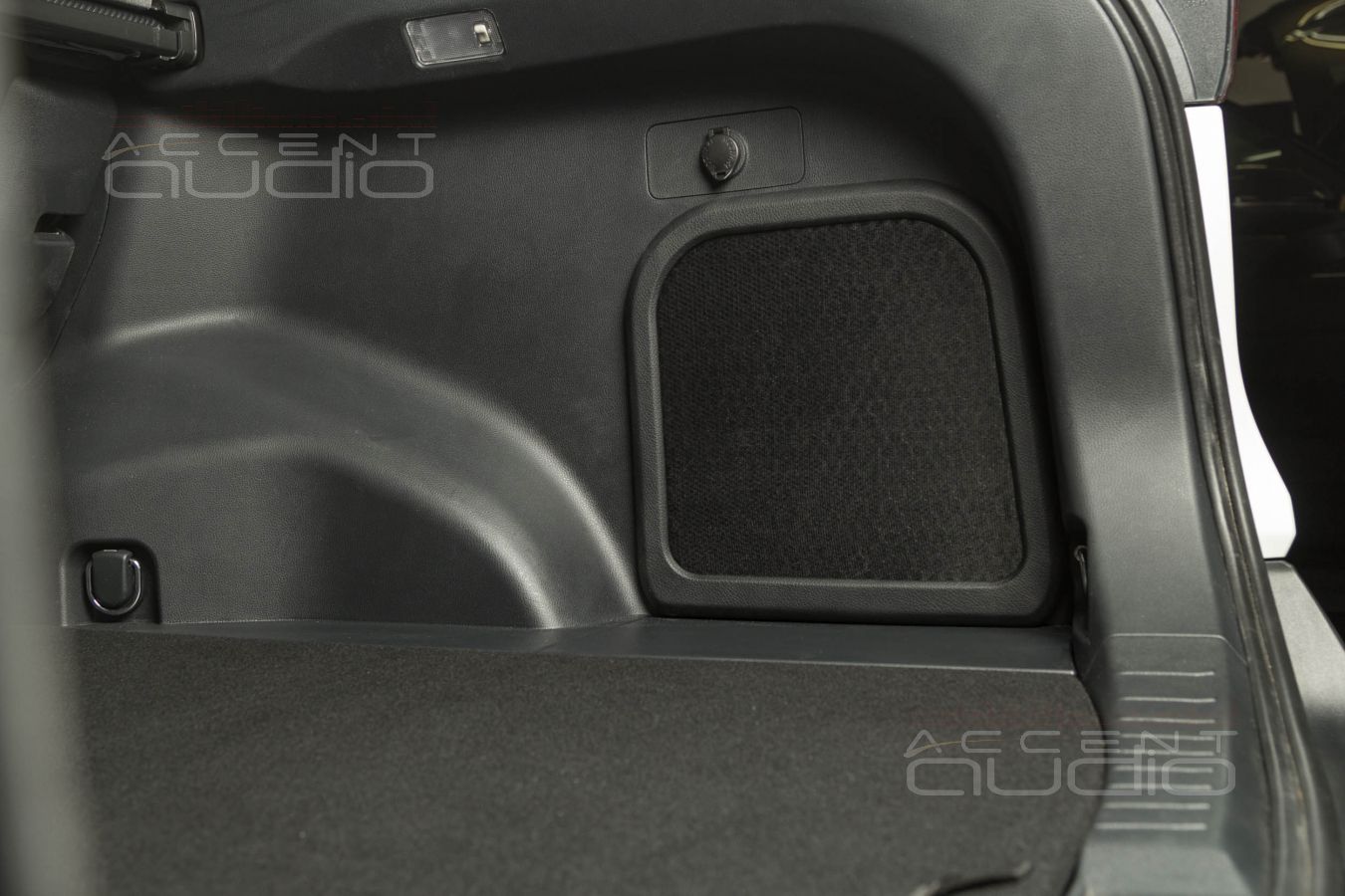 UPDATE 2025: интеграция сабвуфера в новый Rav4