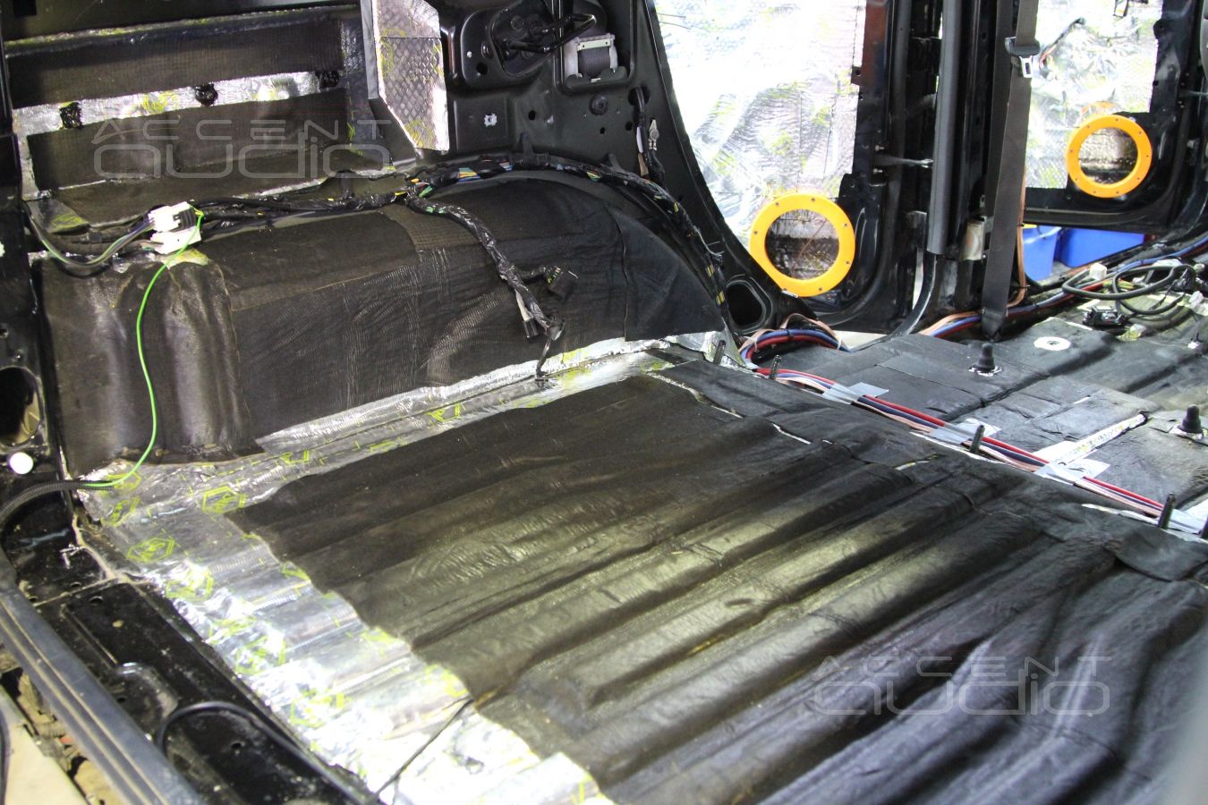 Hummer H3: система вооружения от MDLab