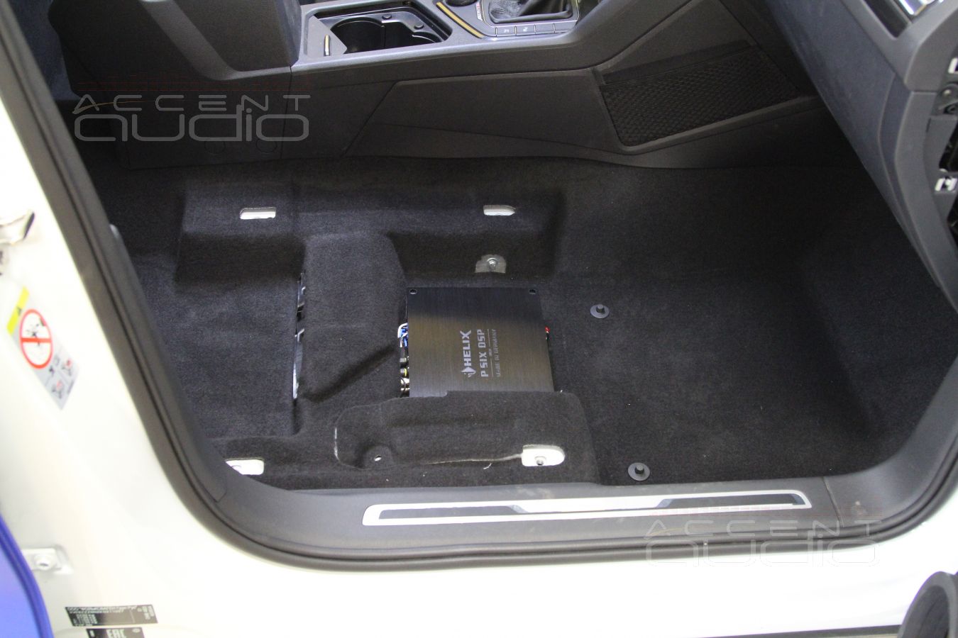 Установка усилителя-процессора в Volkswagen Tiguan2