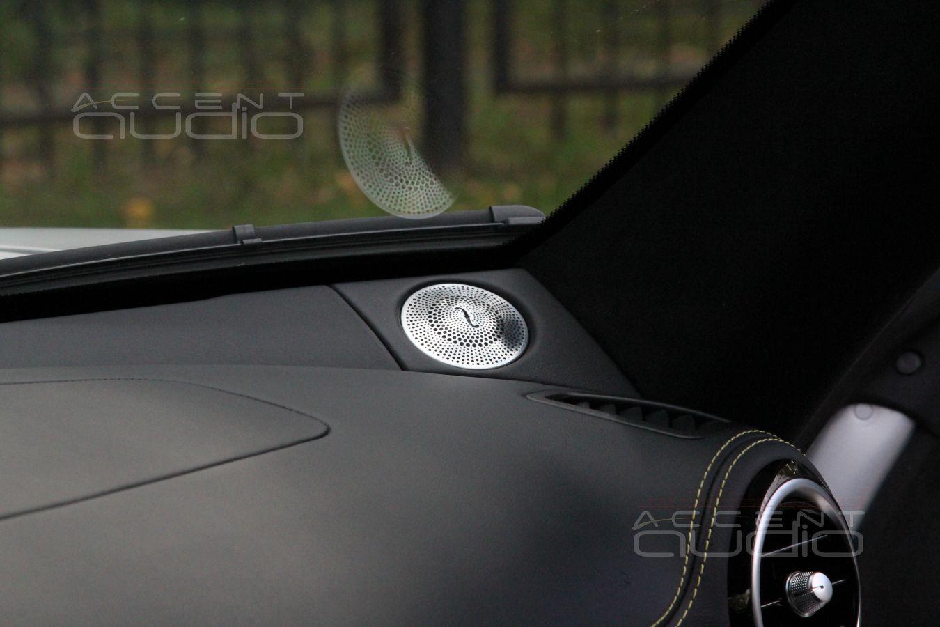 Установка новых твитеров Eton в штатные места Mercedes-Benz GT