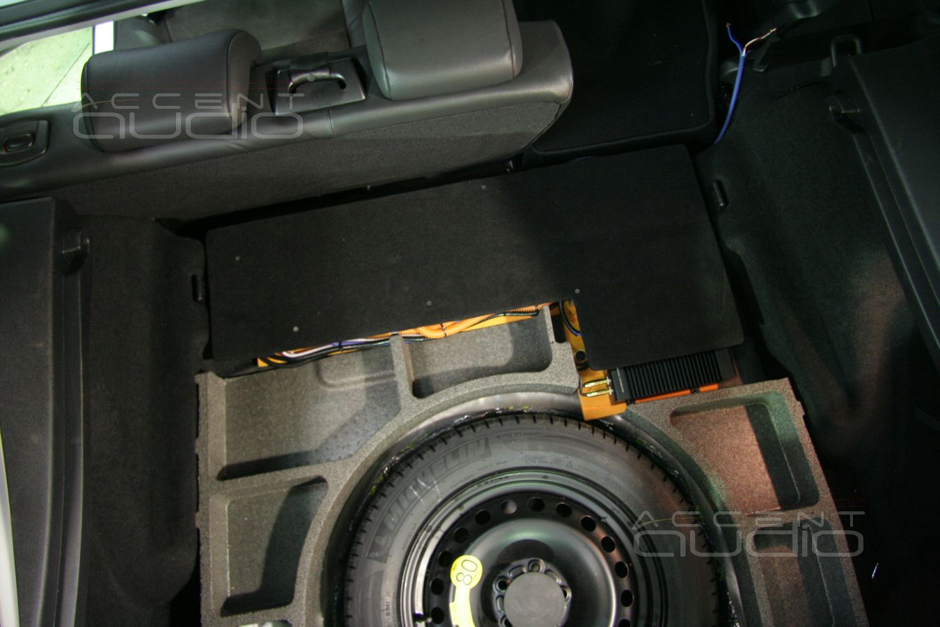 Установка усилителей в Ford Mondeo