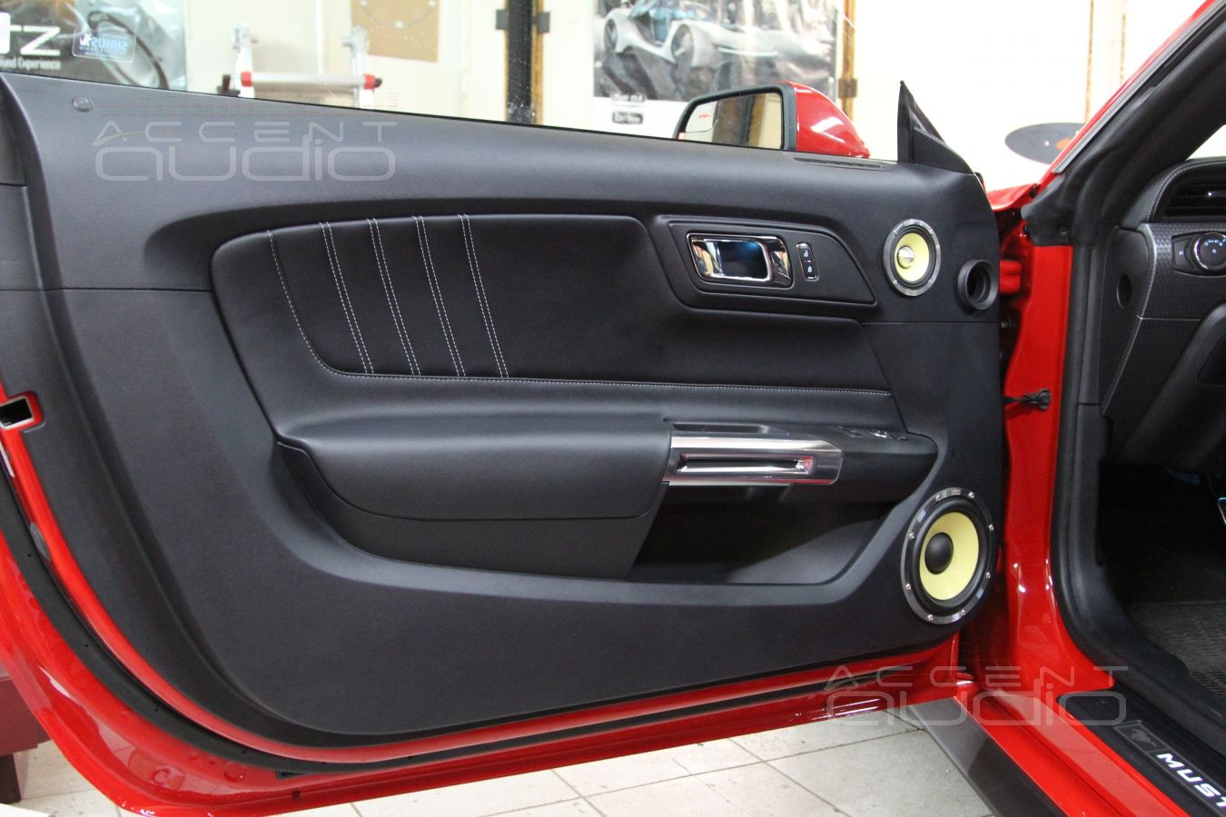 Установка новой акустики в Ford Mustang 2016