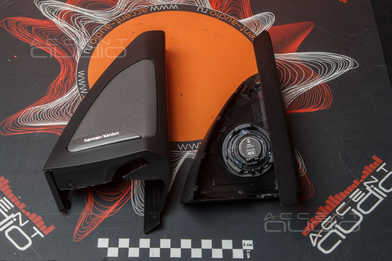 BLAM Signature S 100N24P и Focal IS BMW100 штатно в BMW X5