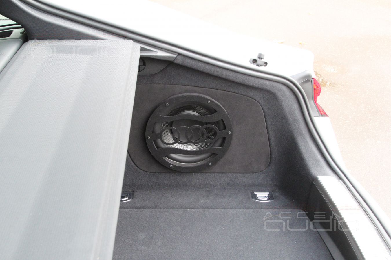 Сабвуфер-стелс: неизменное будущее для Audi A5