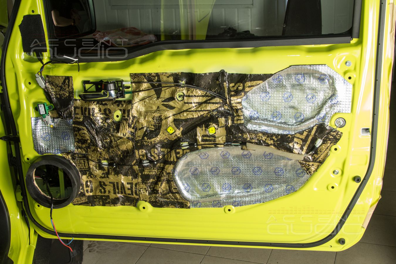 ИГРАЮЩИЕ 165мм немецкие динамики SOAudio в новом Jimny