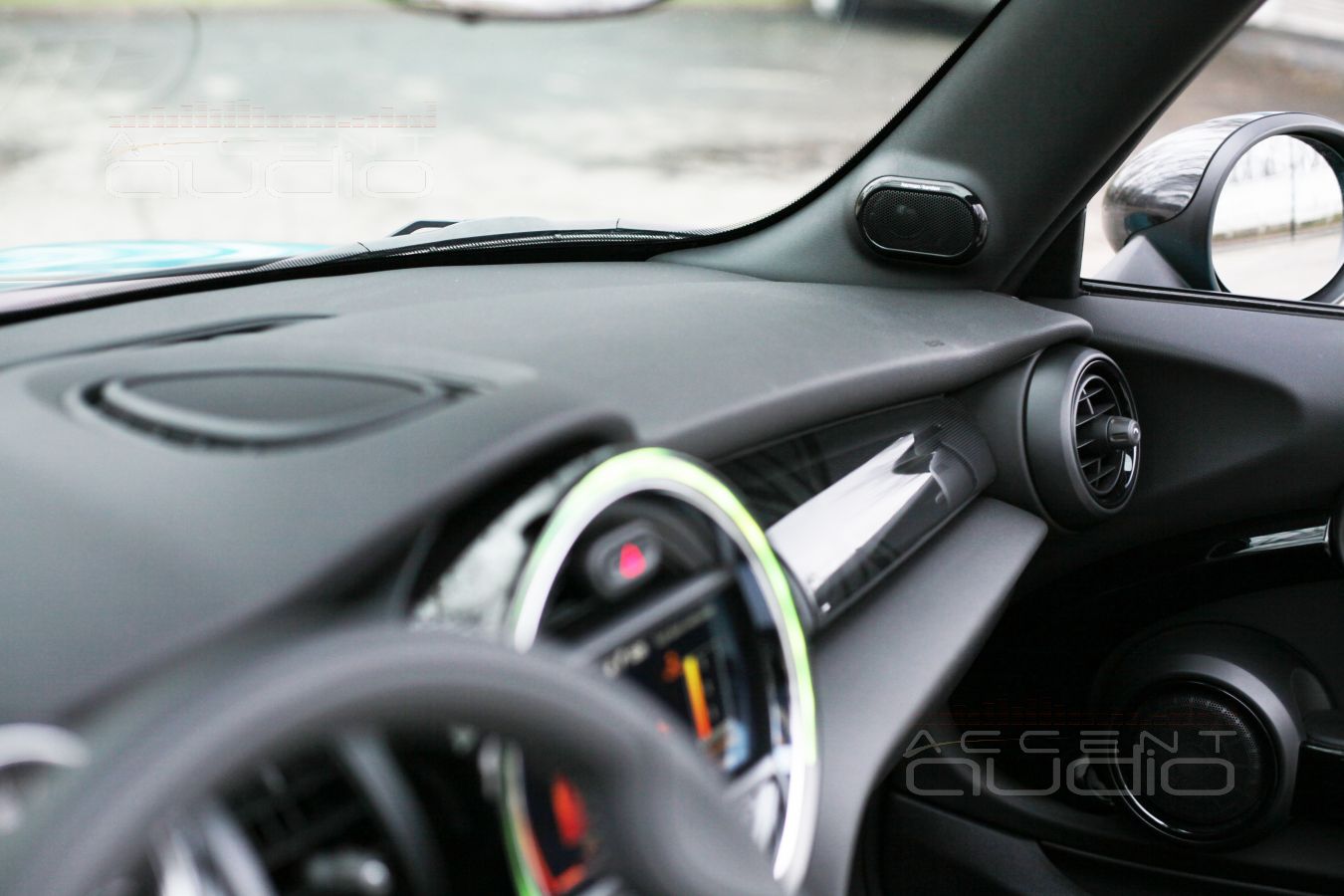 Новые твитеры DEGO Powerline PO2.5T Upgrade   в заводских стойках Mini Cooper S