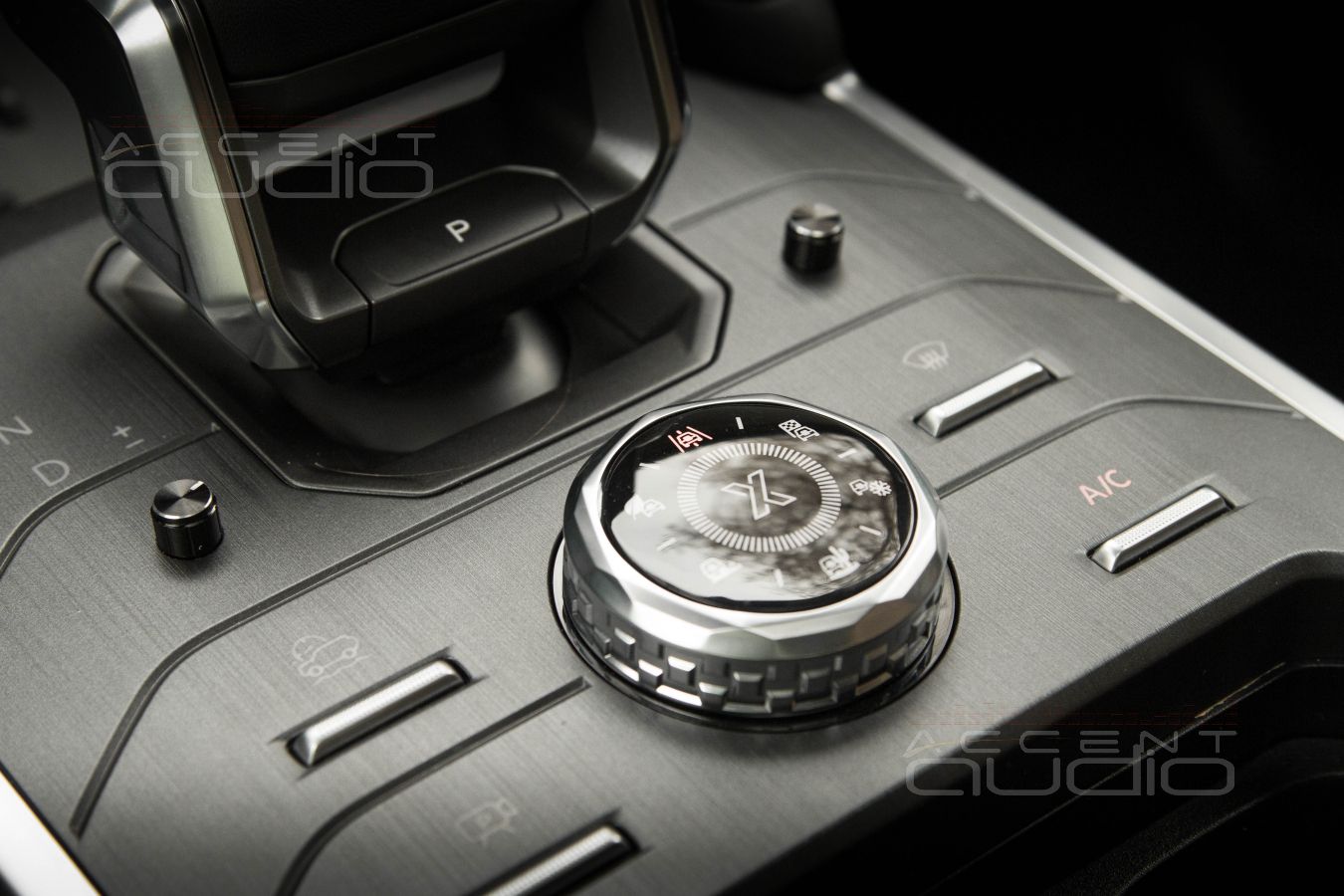 Новое, великолепное звучание аудиосистемы Jetour T2 и её крайне низкая цена