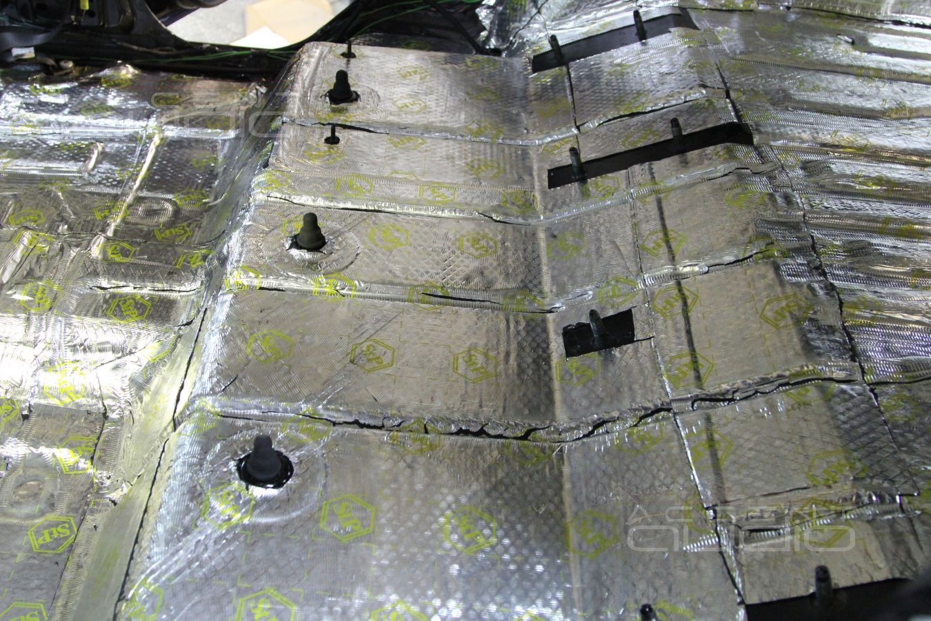 Hummer H3: система вооружения от MDLab