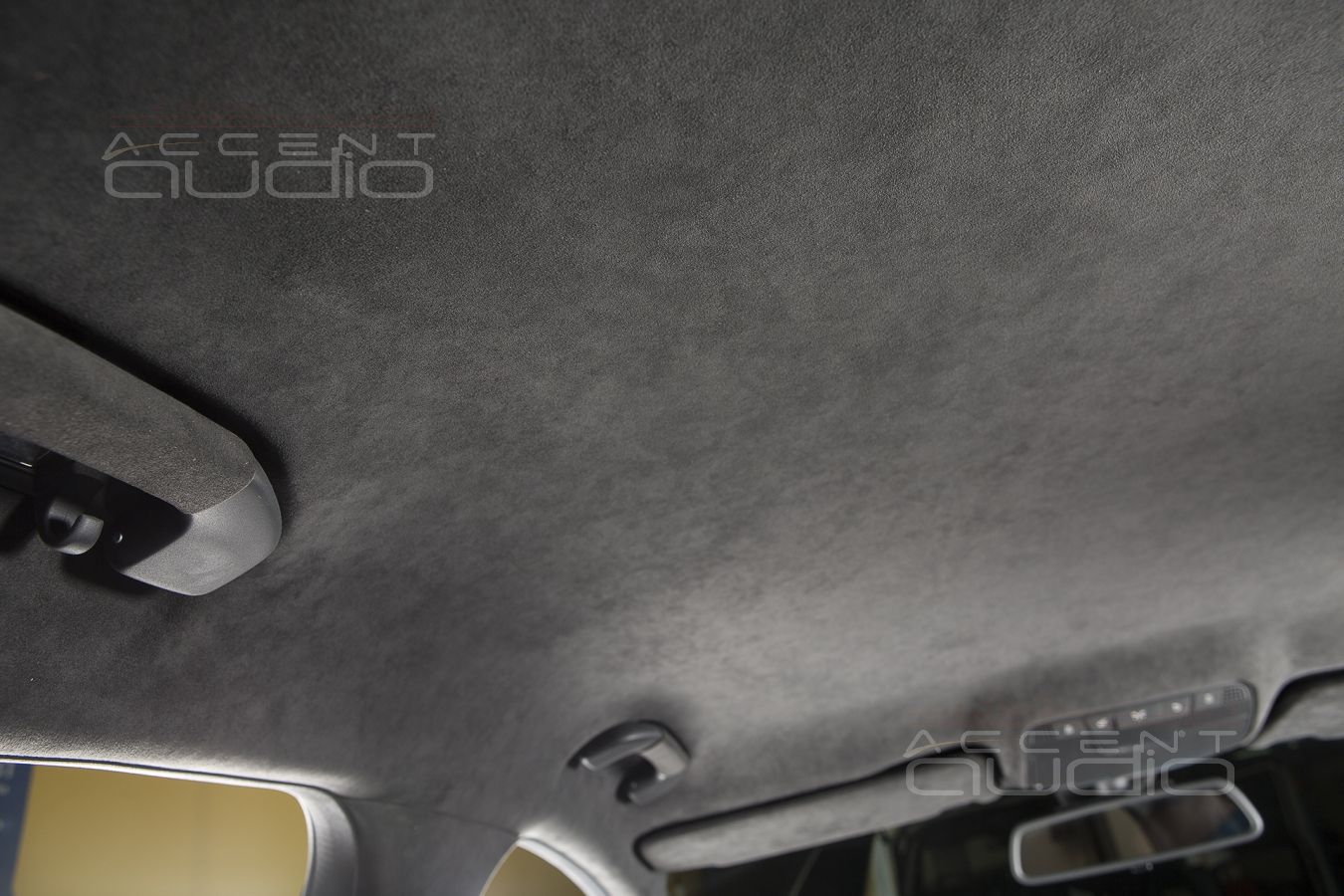 Перетяжка потолка Mercedes-Benz C-Class W205 в алькантару