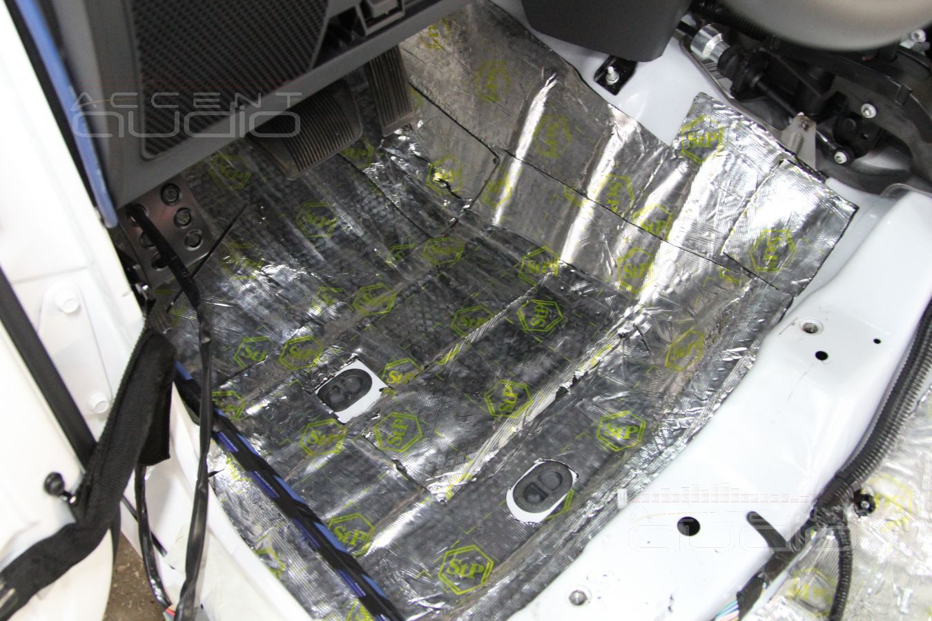 Шумоизоляция Jeep Wrangler