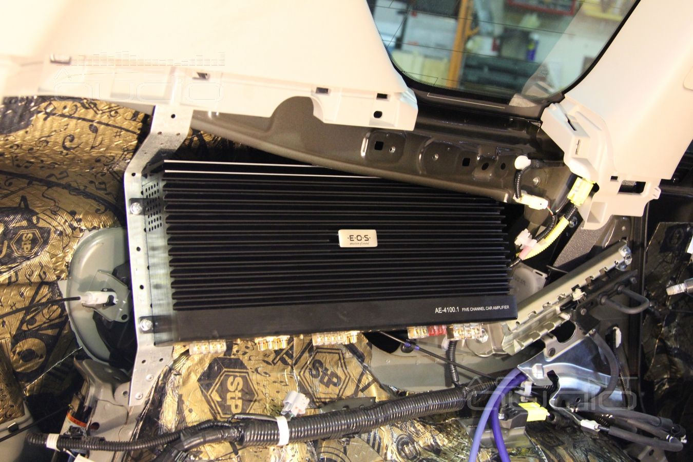 За что мы любим усилитель E.O.S AE-4100.1 ?