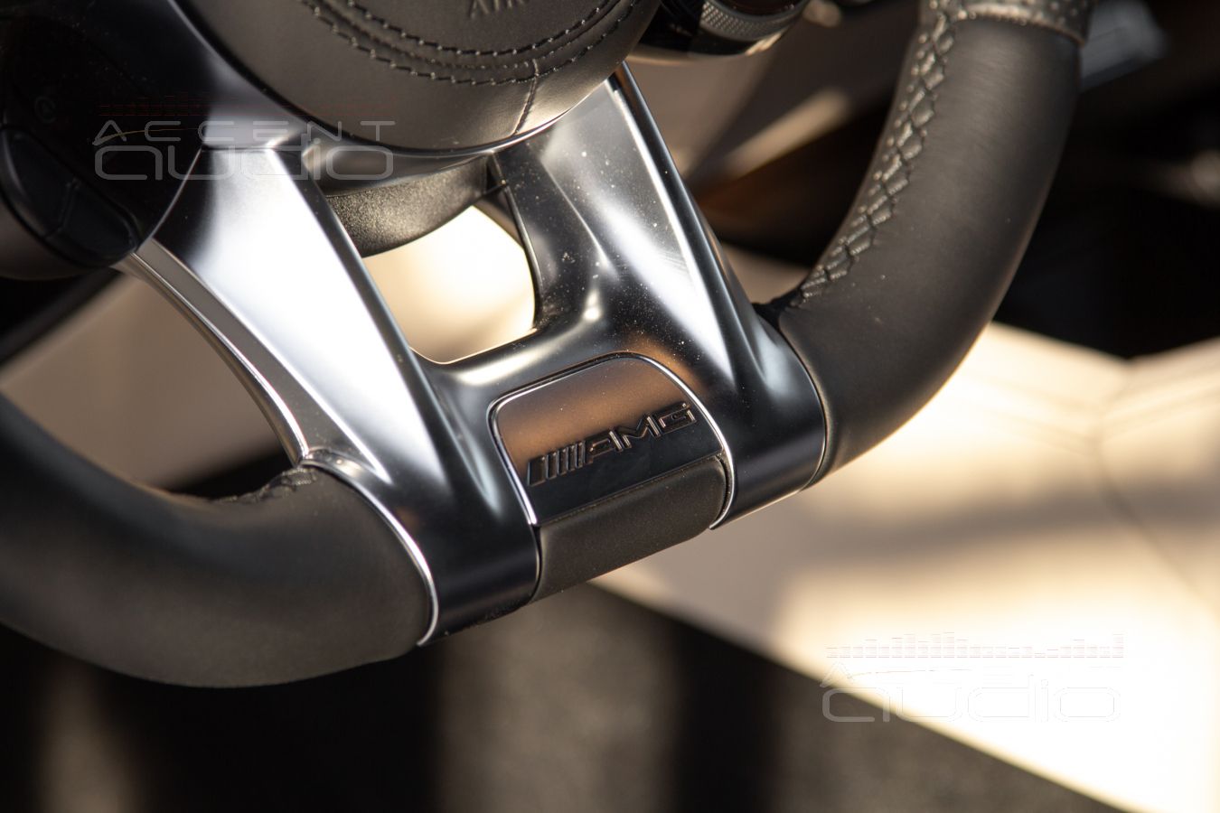 НЕ Бурмистр, а роскошный звук в Mercedes-Benz GLE