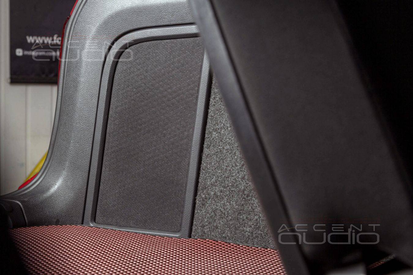 UPDATE 2025: интеграция сабвуфера в новый Rav4